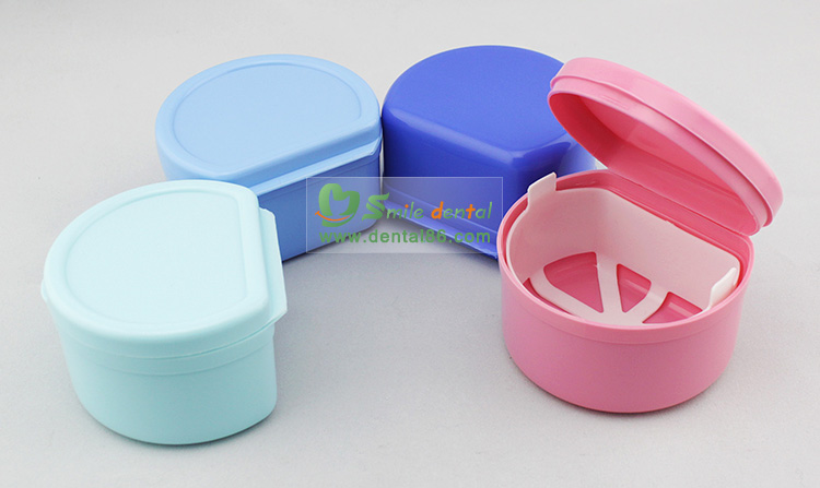 denture retainer box